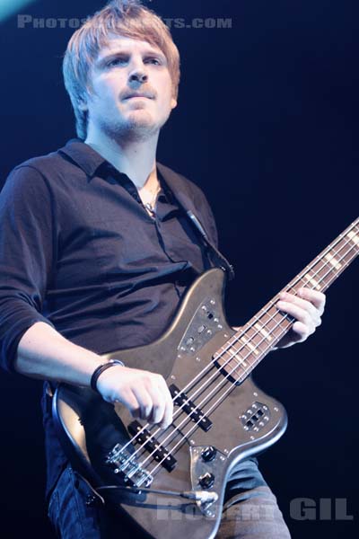 KASABIAN - 2011-11-22 - PARIS - Zenith - 